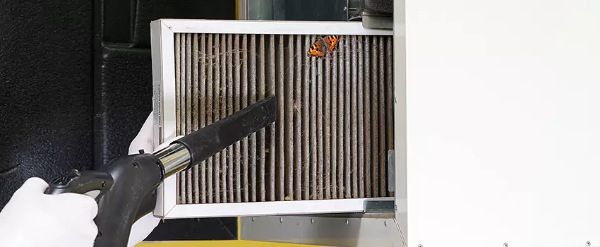 Clogged Air Duct Cleaning Process in Youngstown, OH