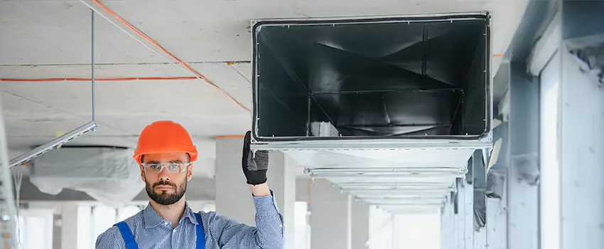 Clogged Air Duct Cleaning and Sanitizing in Youngstown, OH
